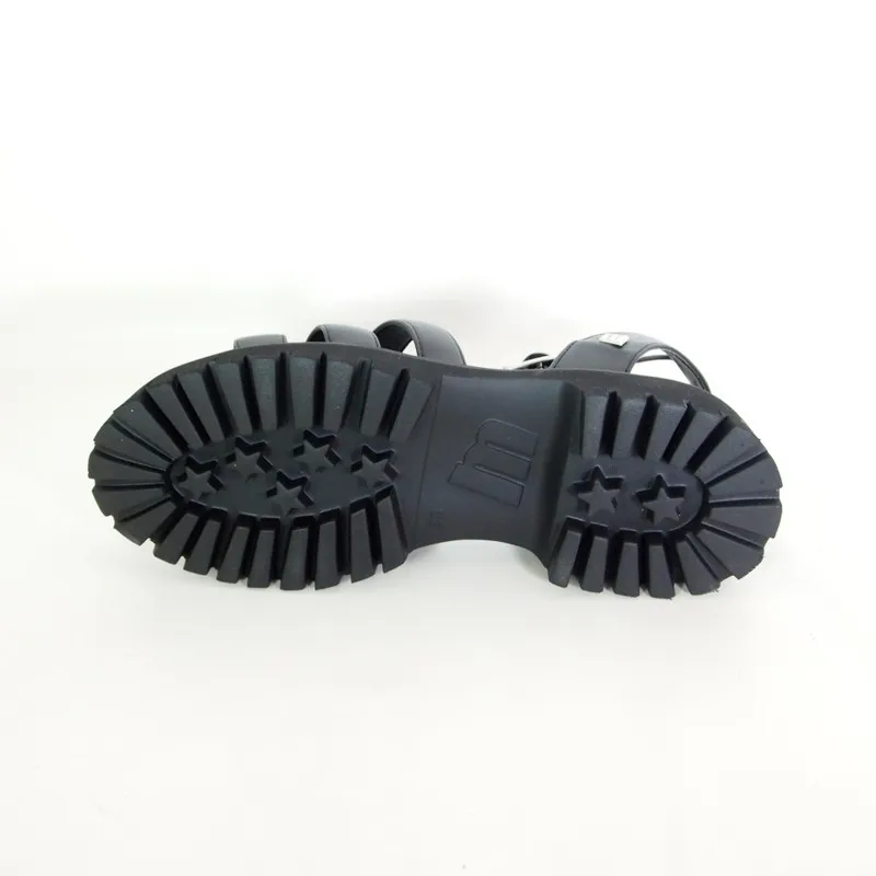 Sandalias Mustang 53302 Negro
